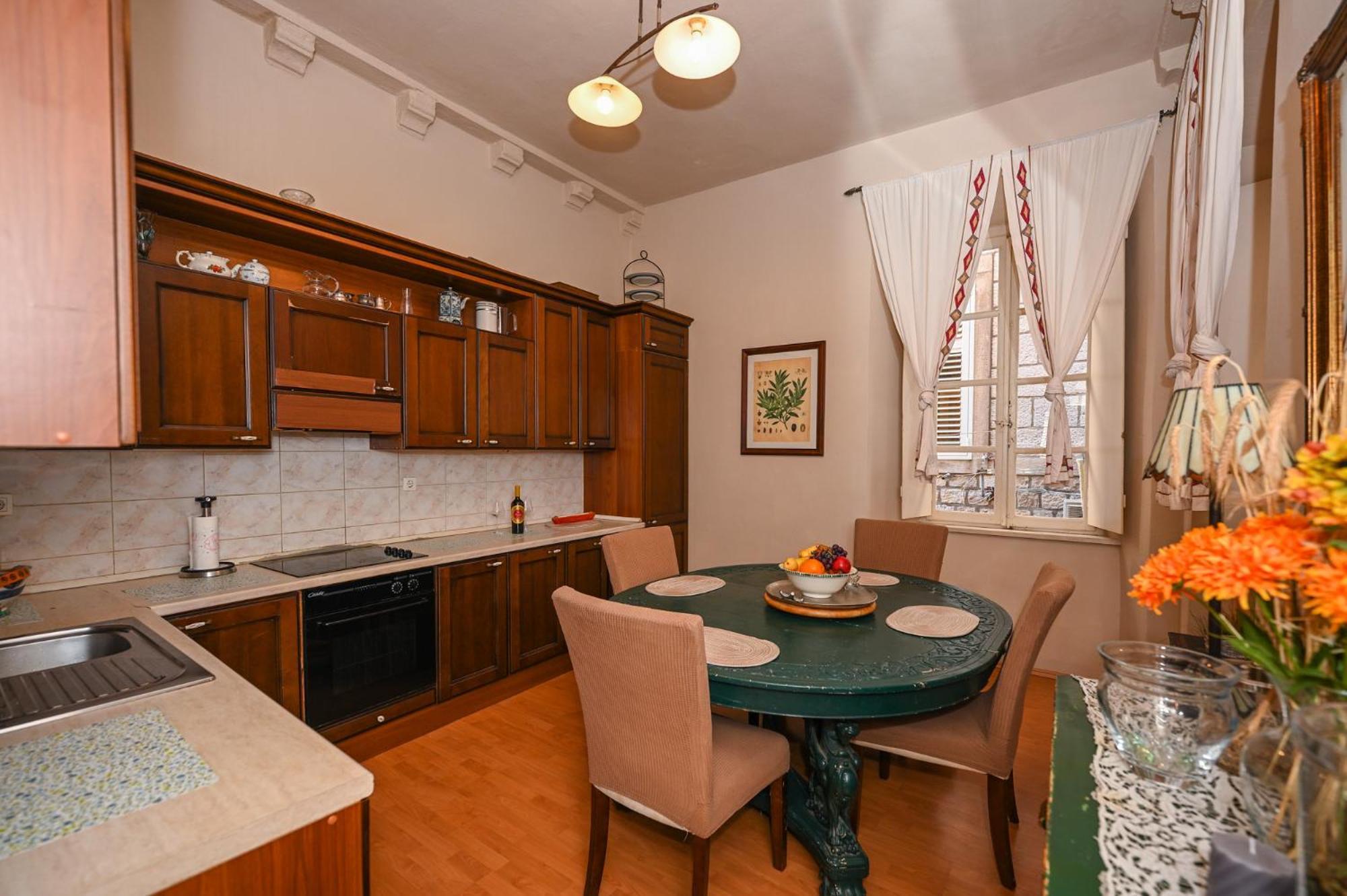 Large Three Bedroom, Center Of Old Town 杜布罗夫尼克 外观 照片